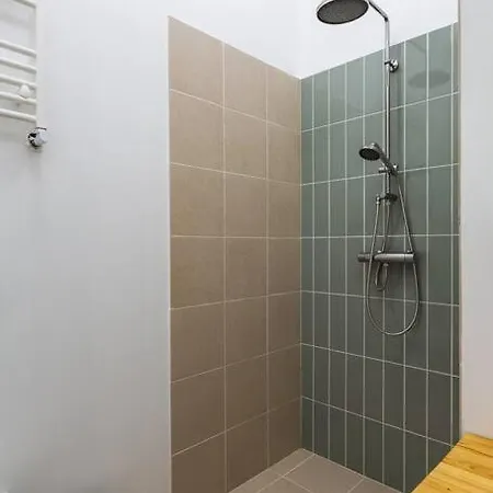 Design With Vintage Twist In Central Apartment *
