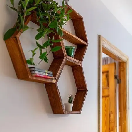 Design With Vintage Twist In Apartament