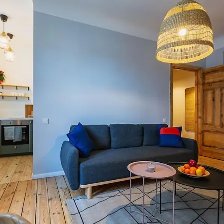 Design With Vintage Twist In Central * Riga