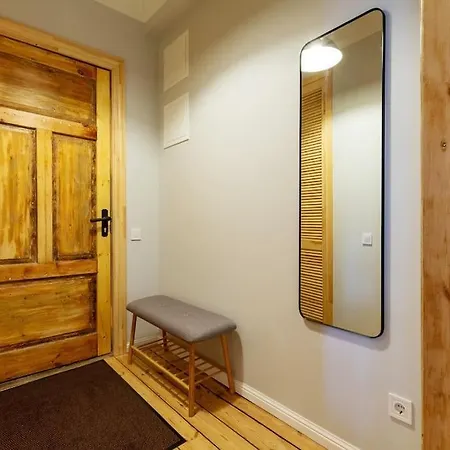 Design With Vintage Twist In * 里加