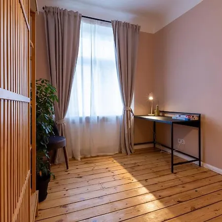 Design With Vintage Twist In Central Apartment *