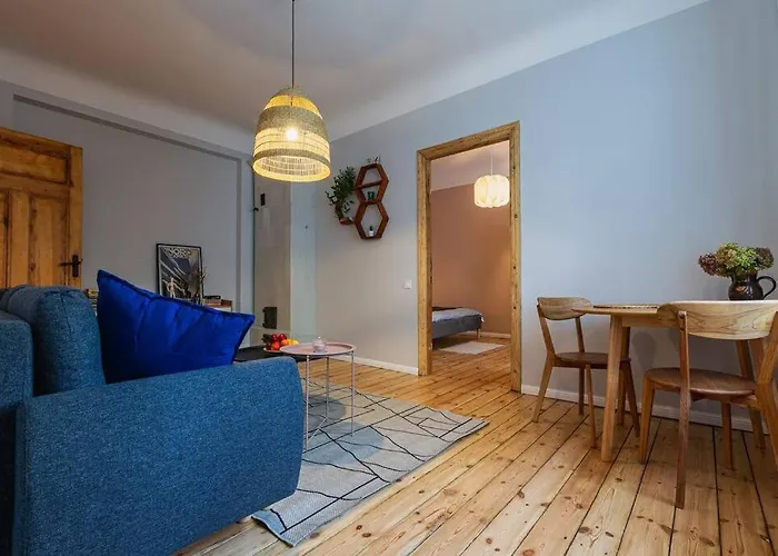 Design With Vintage Twist In *