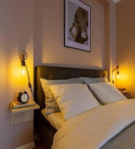 Design With Vintage Twist In Apartment